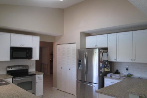 Casa en venta en Boynton Beach, Florida, 4 dormitorios, 209.68 m2 № 1133012 - foto 23