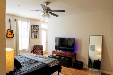 Condo in Orlando, Florida, 1 bedroom  № 1317364 - photo 23