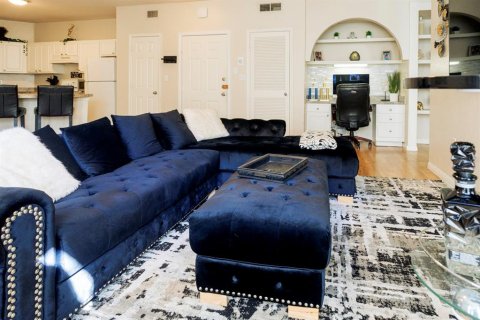 Condo in Orlando, Florida, 1 bedroom  № 1317364 - photo 17