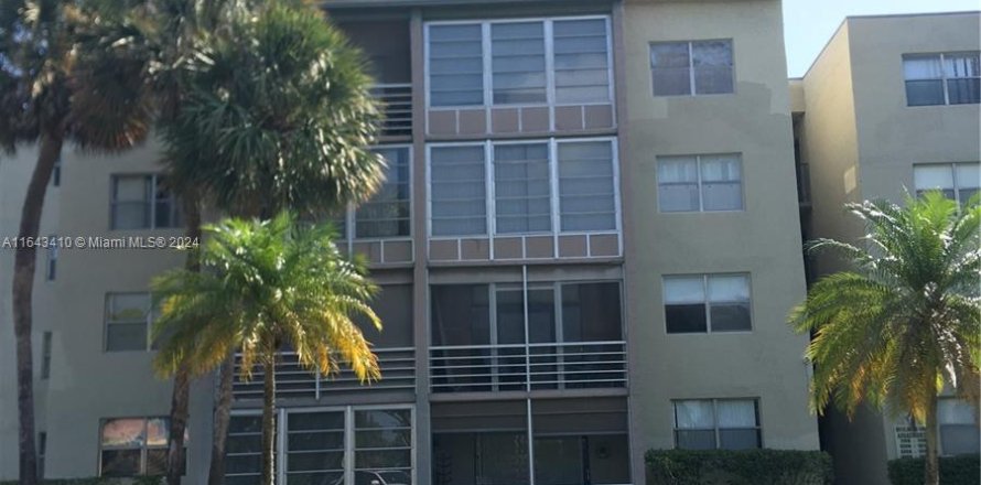 Condo in North Lauderdale, Florida, 1 bedroom  № 1332710