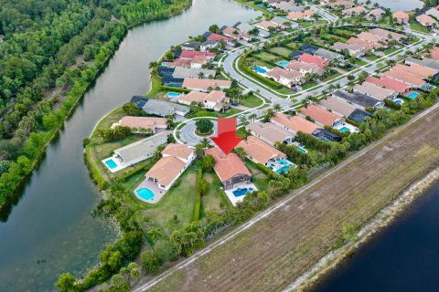 Casa en venta en Jupiter, Florida, 3 dormitorios, 279.17 m2 № 1179701 - foto 8