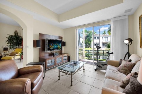 Casa en venta en Aventura, Florida, 3 dormitorios, 215.07 m2 № 670123 - foto 30