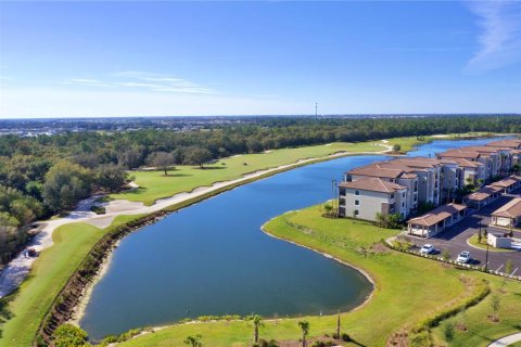 Condo in Bradenton, Florida, 2 bedrooms in LAKEWOOD NATIONAL  № 743146 - photo 28