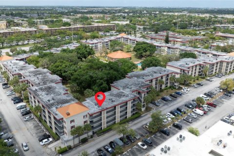 Copropriété à vendre à Lauderdale Lakes, Floride: 1 chambre, 65.5 m2 № 1231445 - photo 3