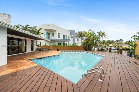 Villa ou maison à vendre à Highland Beach, Floride: 4 chambres, 323.67 m2 № 1103859 - photo 19
