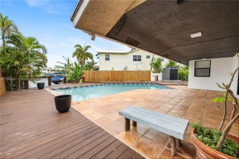 Casa en venta en Highland Beach, Florida, 4 dormitorios, 323.67 m2 № 1103859 - foto 16