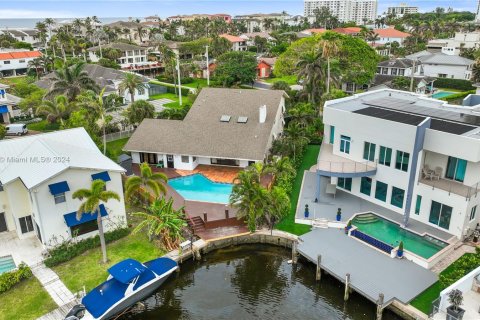Villa ou maison à vendre à Highland Beach, Floride: 4 chambres, 323.67 m2 № 1103859 - photo 6
