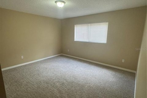 Duplex à vendre à Orlando, Floride: 2 chambres, 96.71 m2 № 1152875 - photo 9