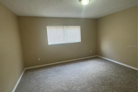 Duplex à vendre à Orlando, Floride: 2 chambres, 96.71 m2 № 1152875 - photo 8