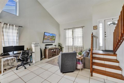 Villa ou maison à vendre à Davie, Floride: 4 chambres, 176.05 m2 № 1178721 - photo 5