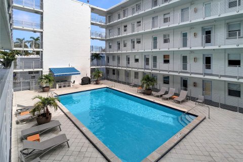 Condominio en venta en Miami Beach, Florida, 1 dormitorio, 66.33 m2 № 1333012 - foto 20