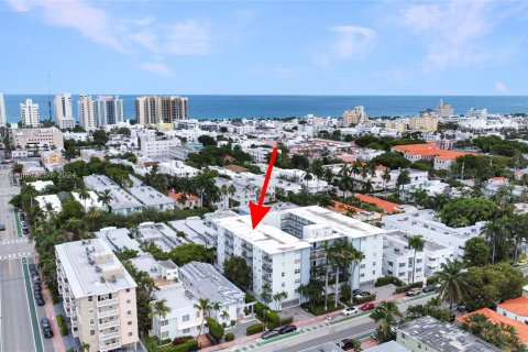 Condominio en venta en Miami Beach, Florida, 1 dormitorio, 66.33 m2 № 1333012 - foto 24