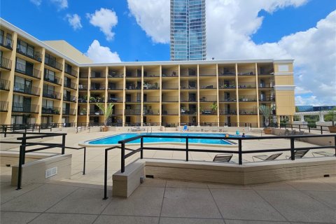 Condominio en alquiler en Orlando, Florida, 2 dormitorios, 123 m2 № 1343637 - foto 2