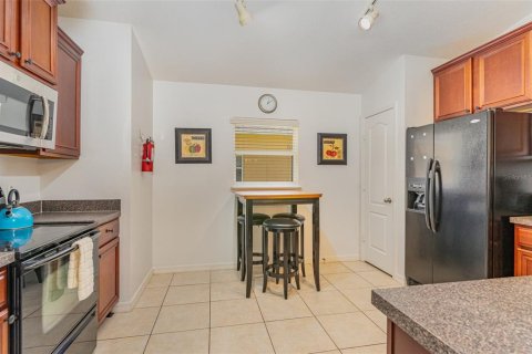 Casa en venta en Davenport, Florida, 5 dormitorios, 156.08 m2 № 1197593 - foto 11