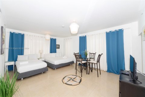 Condominio en venta en Miami Beach, Florida, 44.59 m2 № 1240246 - foto 3