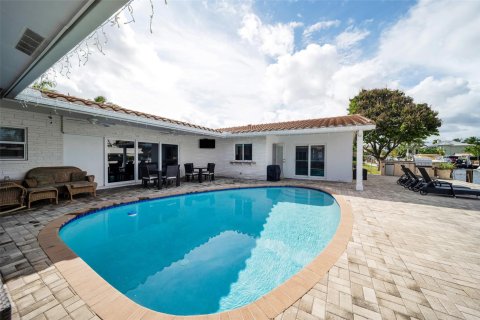 Casa en venta en Pompano Beach, Florida, 4 dormitorios, 219.81 m2 № 848243 - foto 27