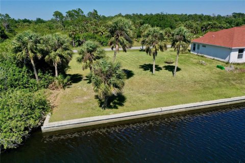 Terreno en venta en Port Charlotte, Florida № 1122495 - foto 6