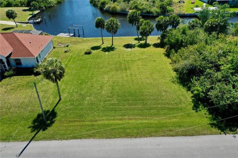 Terreno en venta en Port Charlotte, Florida № 1122495 - foto 7