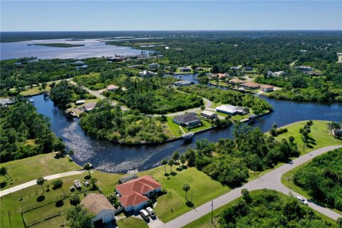 Terreno en venta en Port Charlotte, Florida № 1122495 - foto 12