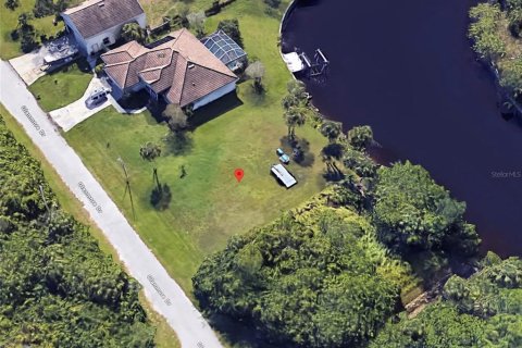 Terreno en venta en Port Charlotte, Florida № 1122495 - foto 14