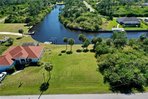 Terreno en venta en Port Charlotte, Florida № 1122495 - foto 2