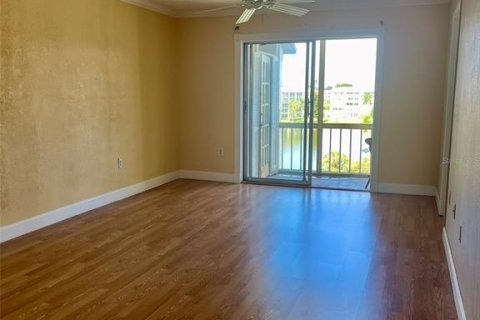 Condominio en venta en Bradenton, Florida, 1 dormitorio, 71.35 m2 № 1354839 - foto 9