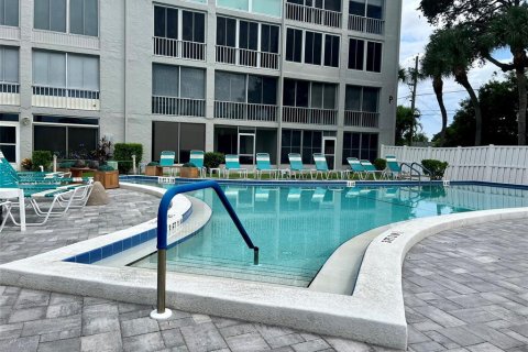 Condominio en venta en Bradenton, Florida, 1 dormitorio, 71.35 m2 № 1354839 - foto 22