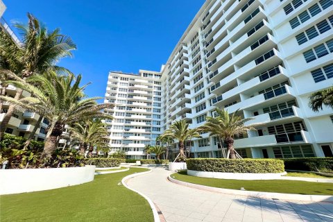 Studio in the Condo in Miami Beach, Florida  № 1188238 - photo 4