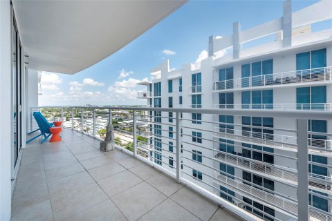 Condo in Fort Lauderdale, Florida, 2 bedrooms  № 1207973 - photo 22