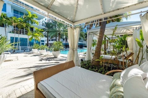 Copropriété à vendre à Fort Lauderdale, Floride: 2 chambres, 118.36 m2 № 1207973 - photo 14