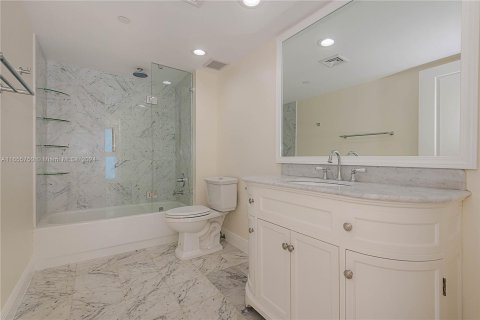 Copropriété à vendre à Sunny Isles Beach, Floride: 3 chambres, 225.75 m2 № 1355482 - photo 26