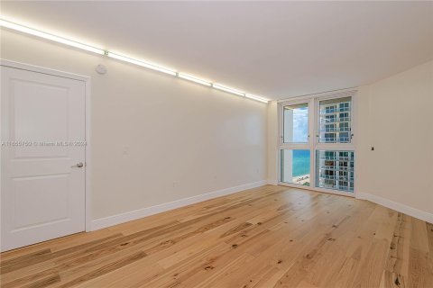 Copropriété à vendre à Sunny Isles Beach, Floride: 3 chambres, 225.75 m2 № 1355482 - photo 24