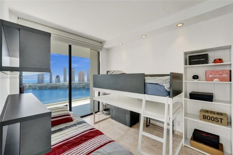 Condominio en venta en Aventura, Florida, 3 dormitorios, 199.74 m2 № 1294958 - foto 2