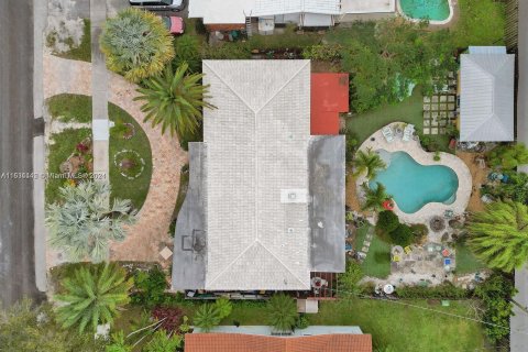 Casa en venta en Hollywood, Florida, 5 dormitorios, 186.18 m2 № 1294899 - foto 5