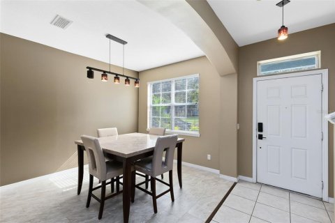 Townhouse in Orlando, Florida 2 bedrooms, 137.96 sq.m. № 1342144 - photo 2