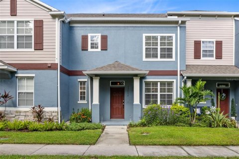 Townhouse in Orlando, Florida 2 bedrooms, 137.96 sq.m. № 1342144 - photo 1