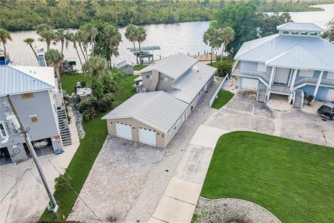 Villa ou maison à vendre à Arcadia, Floride: 3 chambres, 196.21 m2 № 1342111 - photo 1