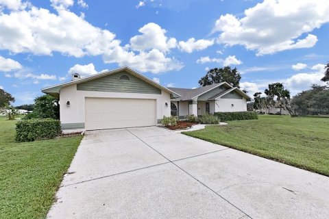 Casa en venta en Plant City, Florida, 4 dormitorios, 229.28 m2 № 1399237 - foto 1