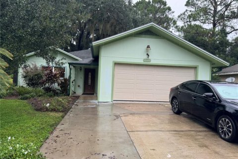 Villa ou maison à vendre à DeLand, Floride: 3 chambres, 160.26 m2 № 1351516 - photo 3