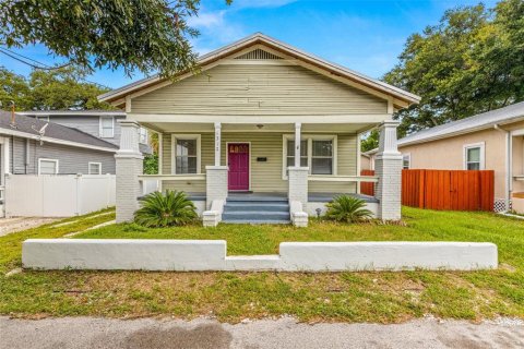 Villa ou maison à vendre à Tampa, Floride: 3 chambres, 122.35 m2 № 1351481 - photo 1