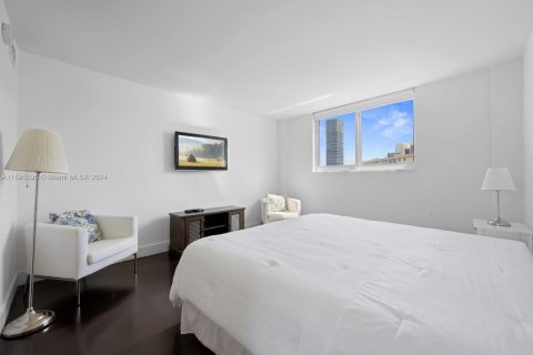 Condo in Sunny Isles Beach, Florida, 1 bedroom  № 1188179 - photo 10