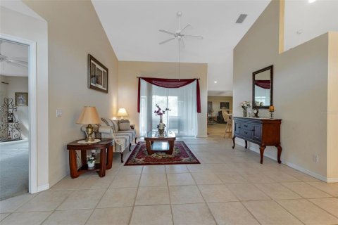 Villa ou maison à vendre à North Port, Floride: 3 chambres, 190.54 m2 № 1211376 - photo 4