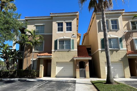 Condominio en venta en Palm Beach Gardens, Florida, 2 dormitorios, 130.34 m2 № 1093106 - foto 23
