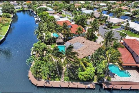 Casa en venta en Pompano Beach, Florida, 3 dormitorios, 202.16 m2 № 1093515 - foto 3