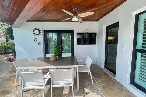 Casa en venta en Pompano Beach, Florida, 3 dormitorios, 202.16 m2 № 1093515 - foto 15