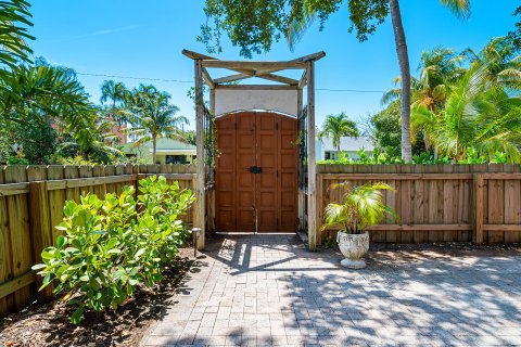 Villa ou maison à vendre à West Palm Beach, Floride: 4 chambres, 197.23 m2 № 1172982 - photo 11