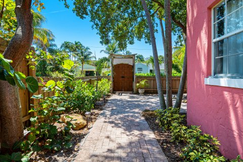 Villa ou maison à vendre à West Palm Beach, Floride: 4 chambres, 197.23 m2 № 1172982 - photo 19