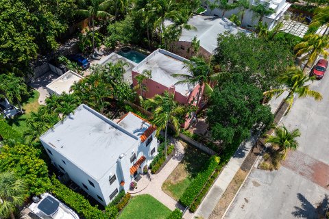 Villa ou maison à vendre à West Palm Beach, Floride: 4 chambres, 197.23 m2 № 1172982 - photo 9