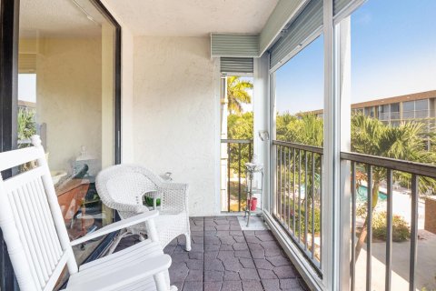 Copropriété à vendre à Deerfield Beach, Floride: 2 chambres, 91.42 m2 № 1173006 - photo 9