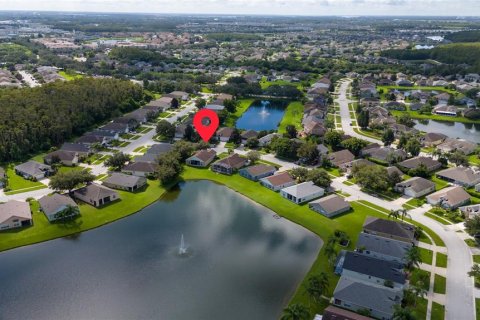 Villa ou maison à vendre à Kissimmee, Floride: 3 chambres, 172.89 m2 № 1349458 - photo 5